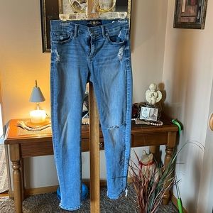 ♥️♥️Lucky brand Jeans - size 4/27♥️♥️